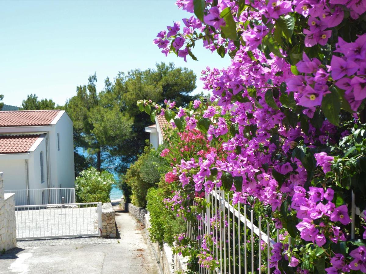 Apartment Rose-3 By Interhome Zaboric Exterior photo